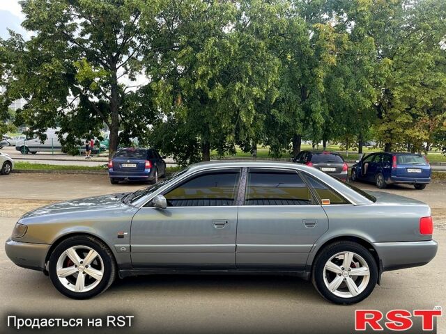 Серый Ауди А6, объемом двигателя 2.6 л и пробегом 312 тыс. км за 3400 $, фото 1 на Automoto.ua