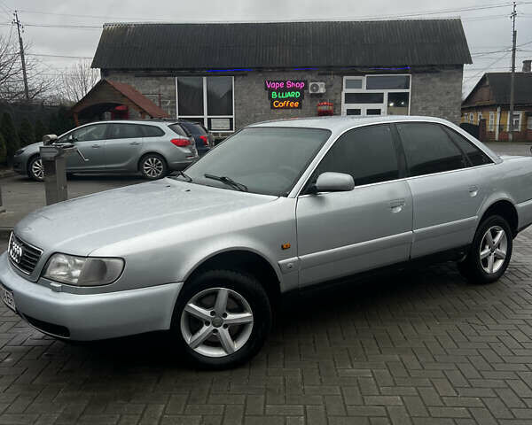 Серый Ауди А6, объемом двигателя 2.6 л и пробегом 369 тыс. км за 4400 $, фото 1 на Automoto.ua