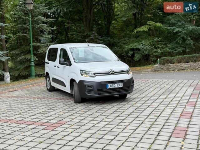 Сірий Ауді А6, об'ємом двигуна 2.5 л та пробігом 367 тис. км за 3500 $, фото 1 на Automoto.ua