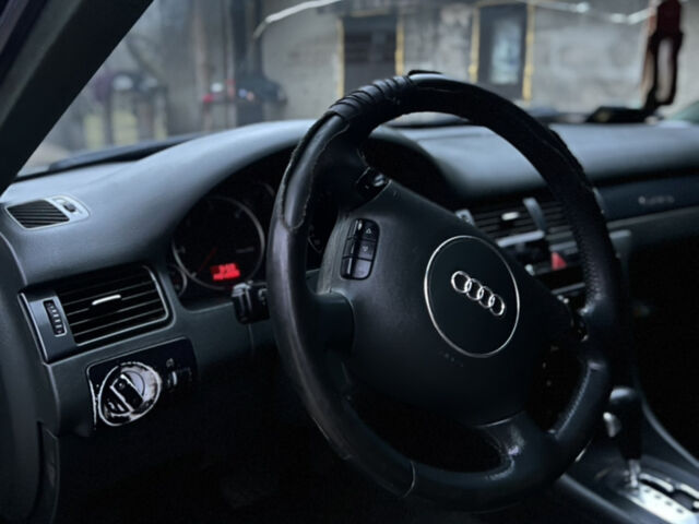 Серый Ауди А6, объемом двигателя 2.5 л и пробегом 500 тыс. км за 3800 $, фото 1 на Automoto.ua