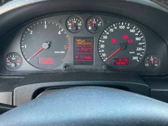Сірий Ауді А6, об'ємом двигуна 2.5 л та пробігом 285 тис. км за 5700 $, фото 1 на Automoto.ua