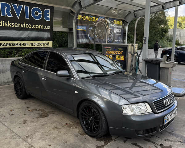 Сірий Ауді А6, об'ємом двигуна 2.4 л та пробігом 300 тис. км за 5499 $, фото 1 на Automoto.ua