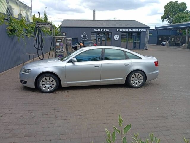 Серый Ауди А6, объемом двигателя 6 л и пробегом 268 тыс. км за 6000 $, фото 1 на Automoto.ua