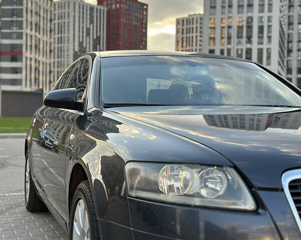 Серый Ауди А6, объемом двигателя 2.39 л и пробегом 320 тыс. км за 7700 $, фото 1 на Automoto.ua