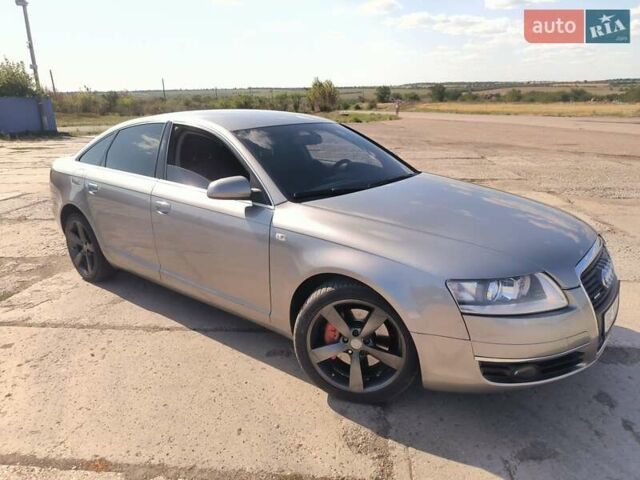Серый Ауди А6, объемом двигателя 3 л и пробегом 300 тыс. км за 8500 $, фото 1 на Automoto.ua