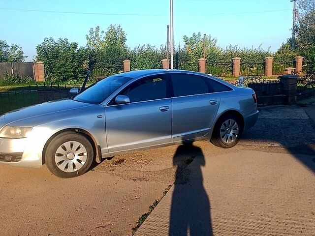 Сірий Ауді А6, об'ємом двигуна 2.4 л та пробігом 300 тис. км за 6500 $, фото 1 на Automoto.ua