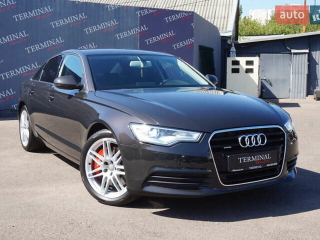 Серый Ауди А6, объемом двигателя 3 л и пробегом 190 тыс. км за 13000 $, фото 1 на Automoto.ua