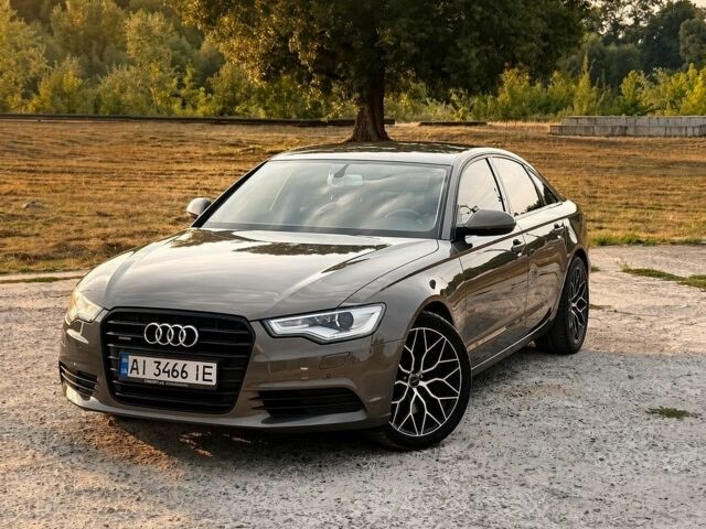 Серый Ауди А6, объемом двигателя 3 л и пробегом 232 тыс. км за 15000 $, фото 1 на Automoto.ua