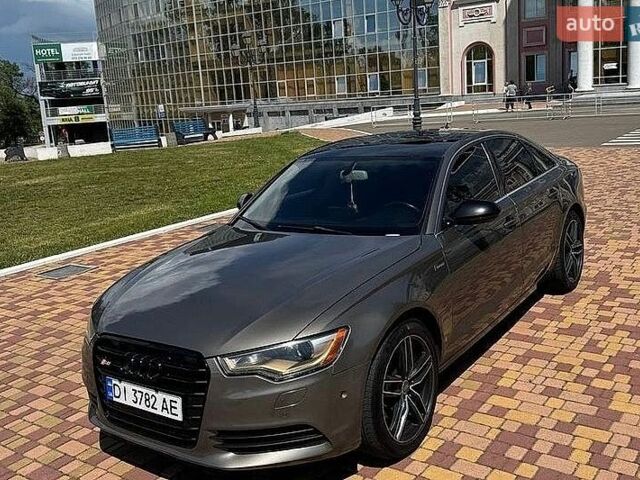 Серый Ауди А6, объемом двигателя 3 л и пробегом 269 тыс. км за 11900 $, фото 1 на Automoto.ua