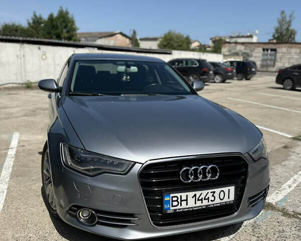 Серый Ауди А6, объемом двигателя 3 л и пробегом 170 тыс. км за 11800 $, фото 1 на Automoto.ua