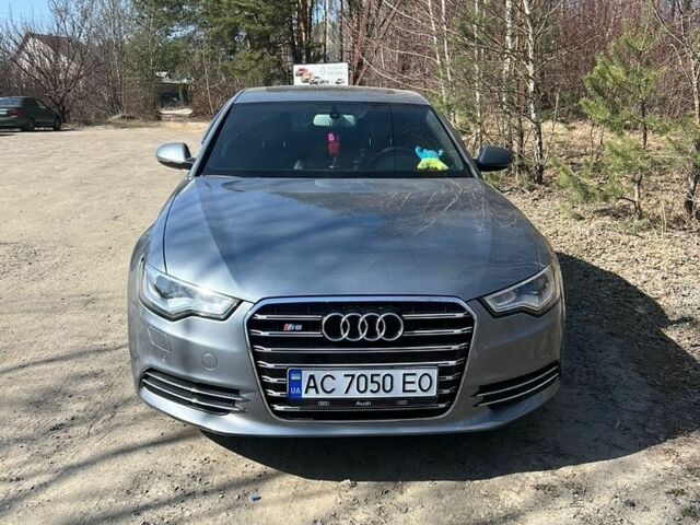 Серый Ауди А6, объемом двигателя 2 л и пробегом 176 тыс. км за 13300 $, фото 1 на Automoto.ua
