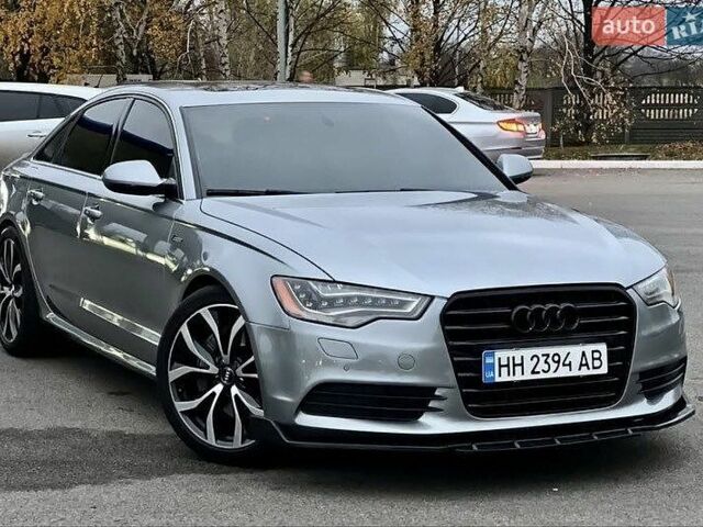 Сірий Ауді А6, об'ємом двигуна 3 л та пробігом 191 тис. км за 12800 $, фото 1 на Automoto.ua