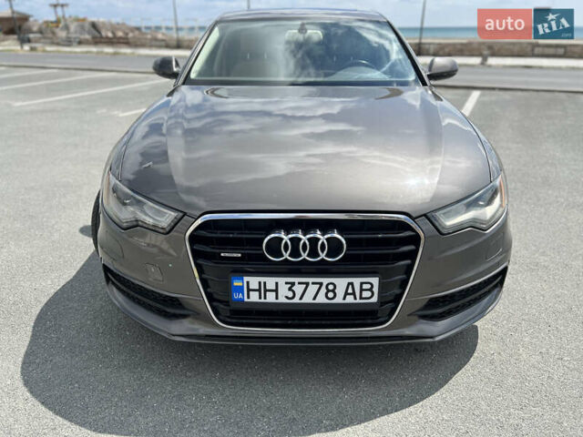 Сірий Ауді А6, об'ємом двигуна 3 л та пробігом 290 тис. км за 14400 $, фото 1 на Automoto.ua