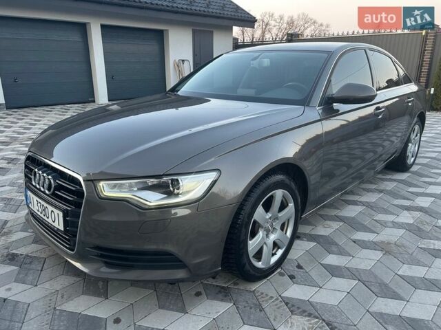 Серый Ауди А6, объемом двигателя 2 л и пробегом 200 тыс. км за 14000 $, фото 1 на Automoto.ua