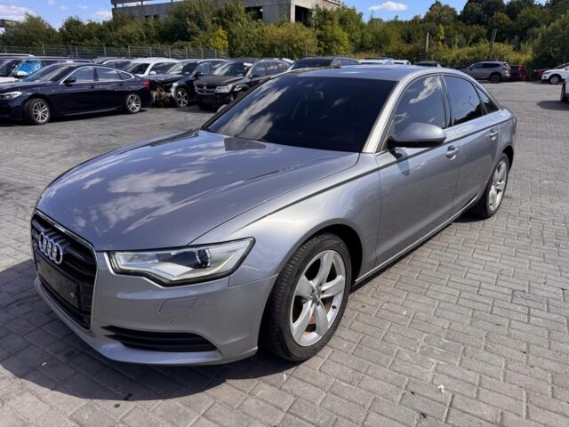 Сірий Ауді А6, об'ємом двигуна 2 л та пробігом 206 тис. км за 12900 $, фото 1 на Automoto.ua