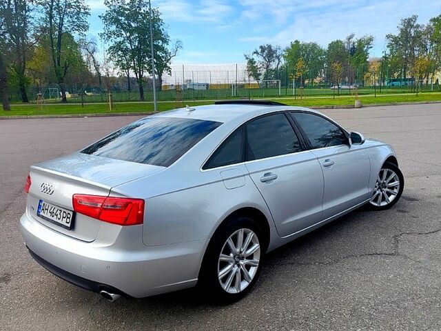 Сірий Ауді А6, об'ємом двигуна 2 л та пробігом 294 тис. км за 14100 $, фото 1 на Automoto.ua