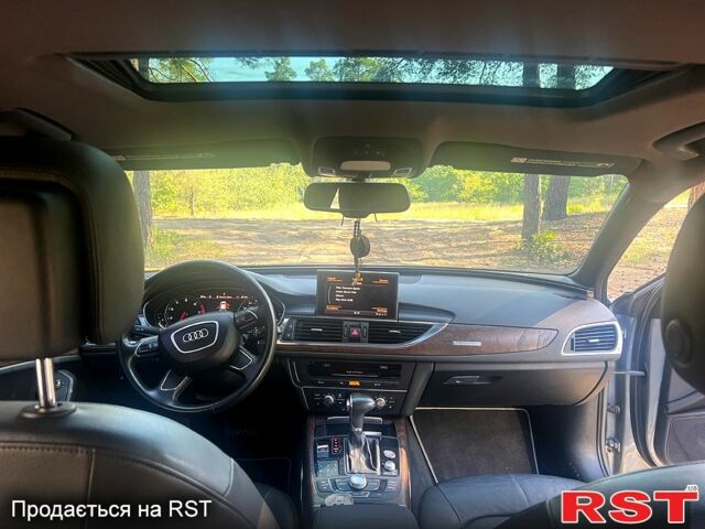 Сірий Ауді А6, об'ємом двигуна 3 л та пробігом 215 тис. км за 12850 $, фото 1 на Automoto.ua
