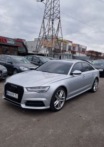 Серый Ауди А6, объемом двигателя 3 л и пробегом 209 тыс. км за 16000 $, фото 1 на Automoto.ua