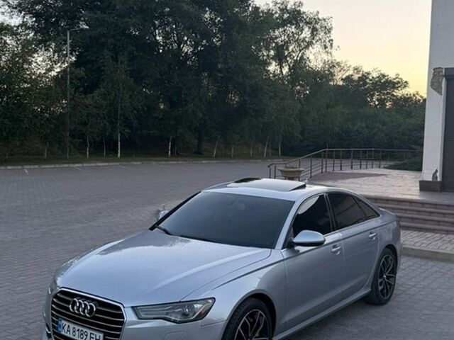 Серый Ауди А6, объемом двигателя 2 л и пробегом 180 тыс. км за 14899 $, фото 1 на Automoto.ua
