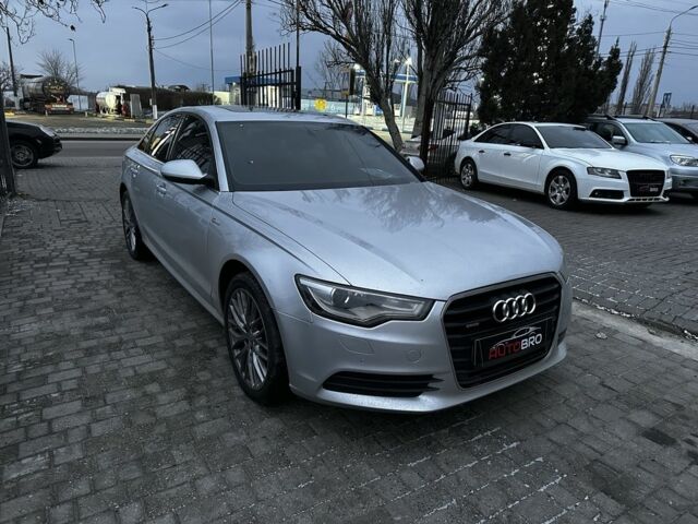 Серый Ауди А6, объемом двигателя 3 л и пробегом 212 тыс. км за 16500 $, фото 1 на Automoto.ua