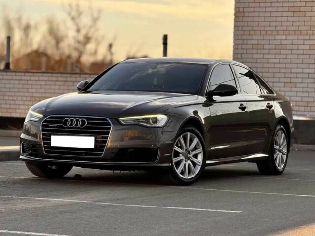 Серый Ауди А6, объемом двигателя 0 л и пробегом 155 тыс. км за 13600 $, фото 1 на Automoto.ua