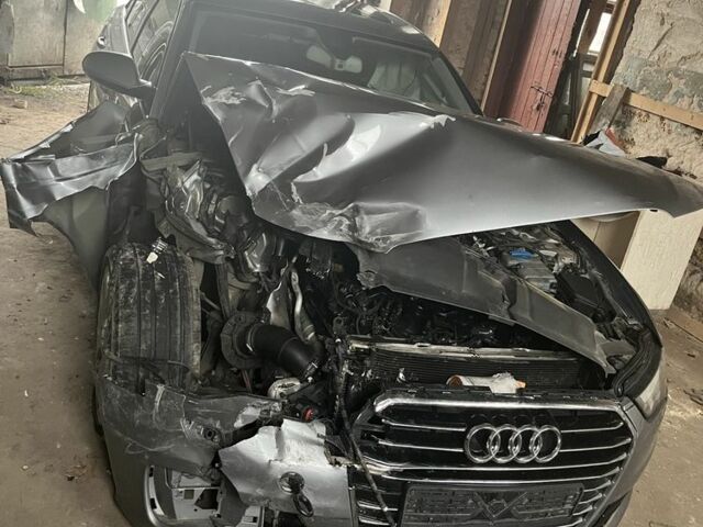 Серый Ауди А6, объемом двигателя 3 л и пробегом 220 тыс. км за 9500 $, фото 1 на Automoto.ua