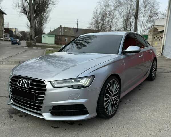 Серый Ауди А6, объемом двигателя 2 л и пробегом 197 тыс. км за 18000 $, фото 1 на Automoto.ua