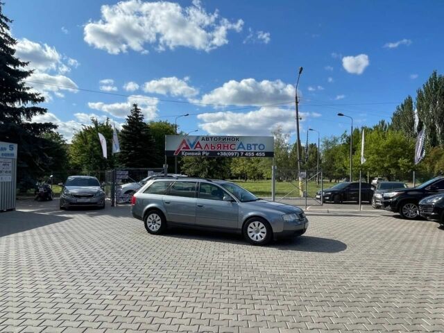 Серый Ауди А6, объемом двигателя 2.4 л и пробегом 350 тыс. км за 3999 $, фото 1 на Automoto.ua
