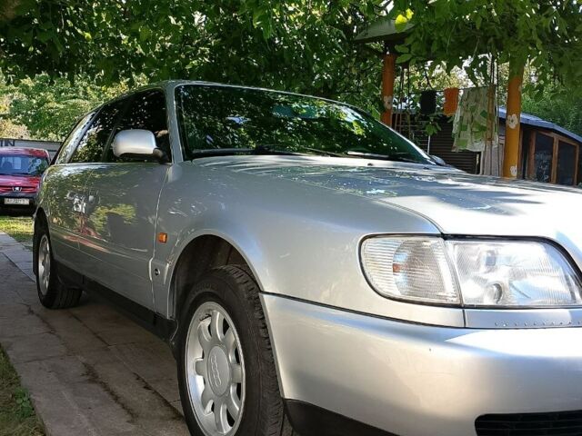 Сірий Ауді А6, об'ємом двигуна 2.6 л та пробігом 352 тис. км за 5000 $, фото 1 на Automoto.ua