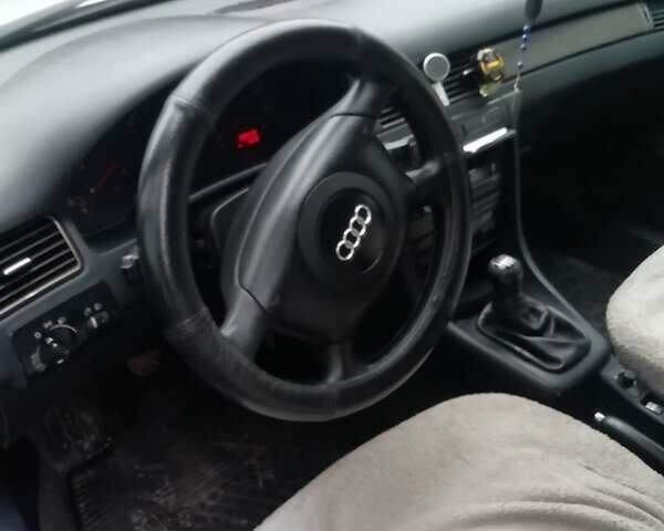 Сірий Ауді А6, об'ємом двигуна 2.5 л та пробігом 398 тис. км за 3900 $, фото 1 на Automoto.ua