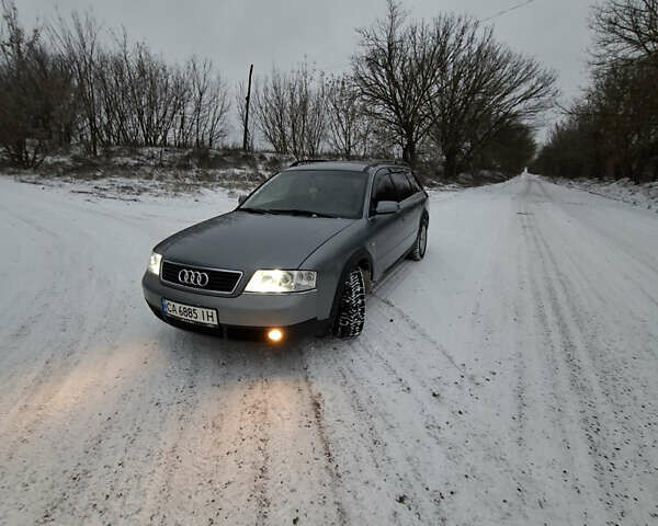 Серый Ауди А6, объемом двигателя 2.5 л и пробегом 500 тыс. км за 4000 $, фото 1 на Automoto.ua