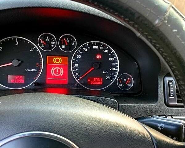 Серый Ауди А6, объемом двигателя 2.5 л и пробегом 360 тыс. км за 4900 $, фото 1 на Automoto.ua