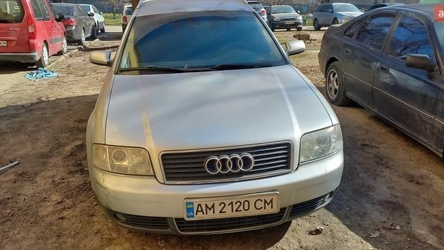 Серый Ауди А6, объемом двигателя 2.5 л и пробегом 311 тыс. км за 4200 $, фото 1 на Automoto.ua