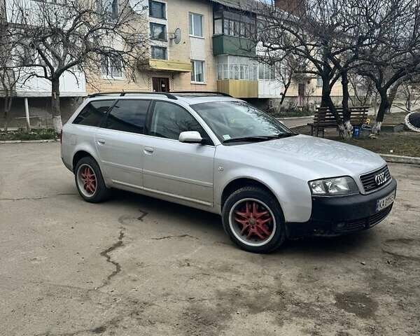 Серый Ауди А6, объемом двигателя 2.5 л и пробегом 400 тыс. км за 3300 $, фото 1 на Automoto.ua