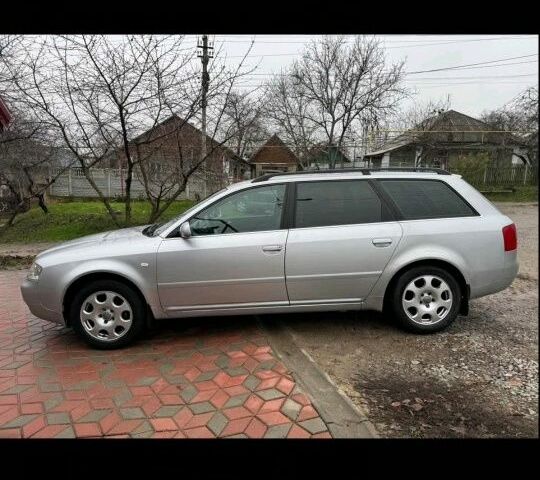 Серый Ауди А6, объемом двигателя 0 л и пробегом 258 тыс. км за 4150 $, фото 1 на Automoto.ua