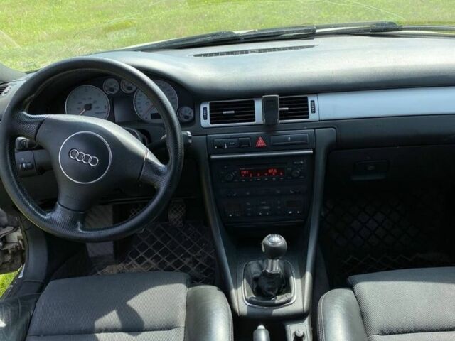 Серый Ауди А6, объемом двигателя 0 л и пробегом 370 тыс. км за 1900 $, фото 1 на Automoto.ua