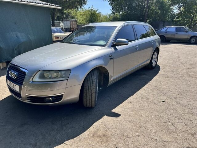 Ауди А6 2005 в Днепре (Днепропетровске) на Automoto.ua Серый Ауди А6, объемом двигателя 2.7 л и пробегом 415 тыс. км за 6500 $, фото 1 на Automoto.ua