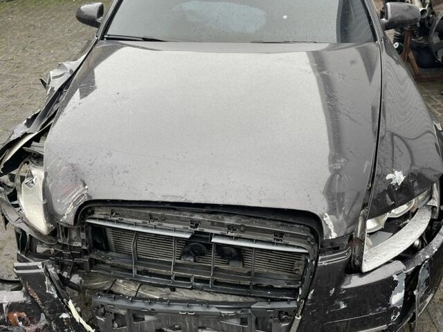 Серый Ауди А6, объемом двигателя 3 л и пробегом 250 тыс. км за 2000 $, фото 1 на Automoto.ua