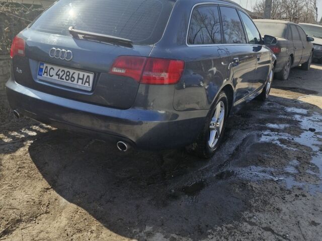 Серый Ауди А6, объемом двигателя 2.4 л и пробегом 320 тыс. км за 2500 $, фото 1 на Automoto.ua