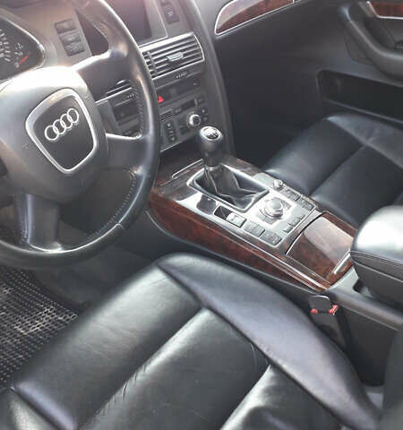 Серый Ауди А6, объемом двигателя 2.7 л и пробегом 300 тыс. км за 6700 $, фото 1 на Automoto.ua