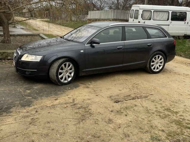 Серый Ауди А6, объемом двигателя 3 л и пробегом 390 тыс. км за 4500 $, фото 1 на Automoto.ua