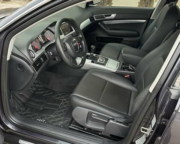 Серый Ауди А6, объемом двигателя 2 л и пробегом 211 тыс. км за 10500 $, фото 1 на Automoto.ua