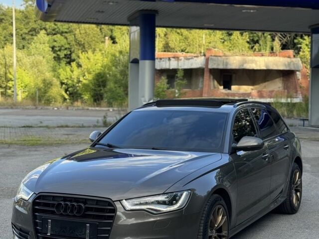 Серый Ауди А6, объемом двигателя 2 л и пробегом 290 тыс. км за 14800 $, фото 1 на Automoto.ua