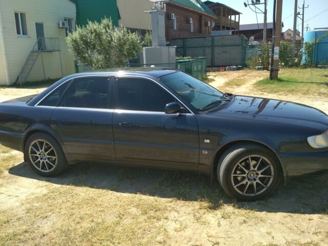 Синий Ауди А6, объемом двигателя 2.8 л и пробегом 286 тыс. км за 5500 $, фото 1 на Automoto.ua