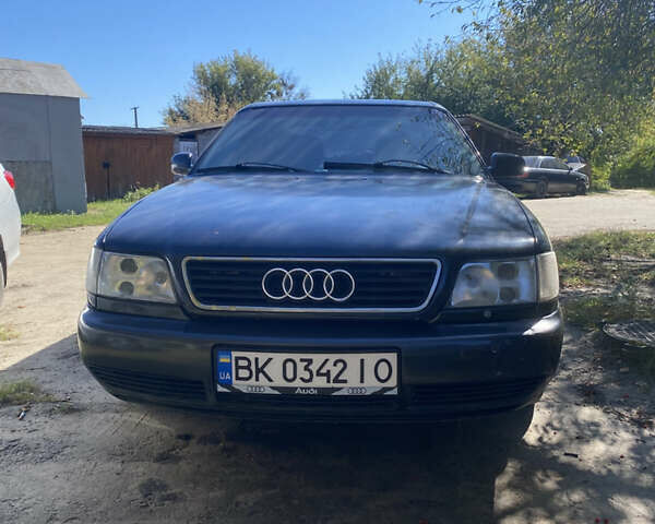 Синий Ауди А6, объемом двигателя 2.6 л и пробегом 469 тыс. км за 2000 $, фото 1 на Automoto.ua