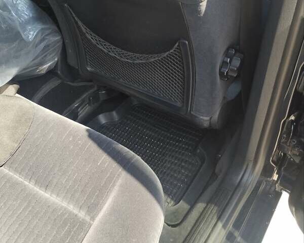 Синий Ауди А6, объемом двигателя 2.6 л и пробегом 330 тыс. км за 3350 $, фото 1 на Automoto.ua
