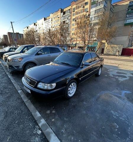 Синий Ауди А6, объемом двигателя 2.6 л и пробегом 350 тыс. км за 2000 $, фото 1 на Automoto.ua