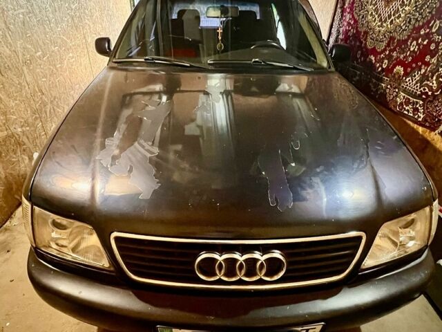 Синій Ауді А6, об'ємом двигуна 2 л та пробігом 350 тис. км за 2000 $, фото 1 на Automoto.ua
