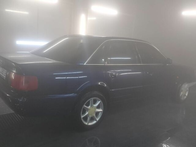 Синій Ауді А6, об'ємом двигуна 2.6 л та пробігом 500 тис. км за 3000 $, фото 1 на Automoto.ua