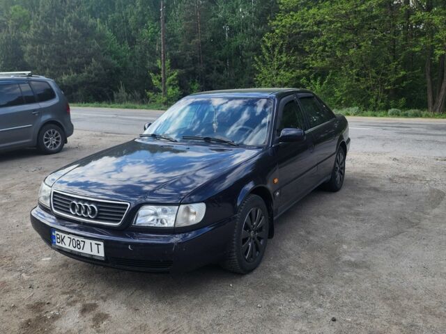 Синий Ауди А6, объемом двигателя 2.5 л и пробегом 50 тыс. км за 2500 $, фото 1 на Automoto.ua